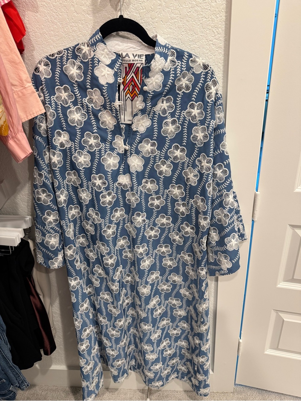 La Vie Style House Blue Floral Caftan midi dress